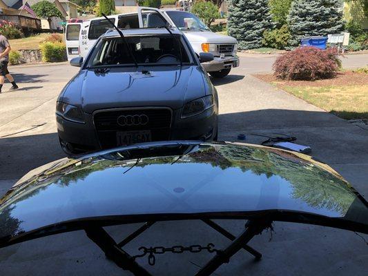 Audi  mobile windshield replacement.