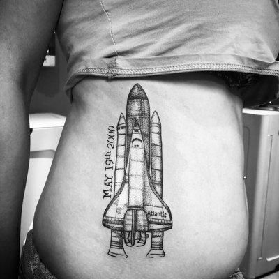 Space shuttle