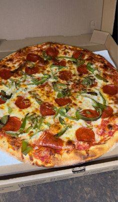 Pepperoni and Green Pepper Pizza