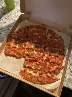 Donatos Pizza