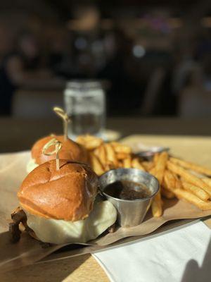 Brisket sliders