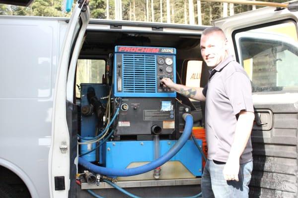 Our truck-mounted units have strong vacuums and sizzling hot water to better remove soils and allergens.