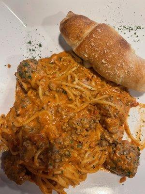 Spaghetti and meatballs