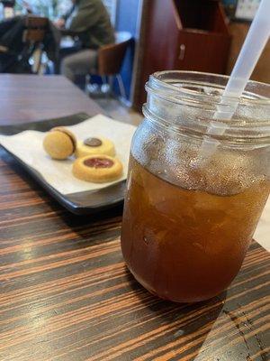 Iced americano and assorted shortbread cookies