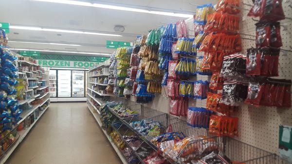 Isle # 3 ( snack & candy)