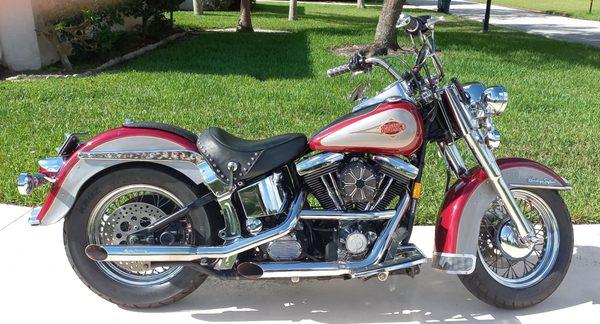 Bought this incredible 1996 Heritage Softail from Severe Cycles.. What a magnificent machine! Thanks Chris.