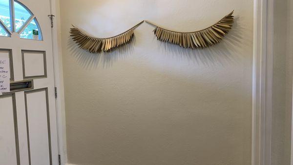 Lash wall decor