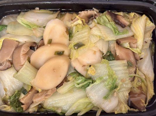 Cabbage  and Shiitake Mushrooms with Rice cakes