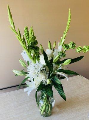 Beautiful (and huge!) bouquet.