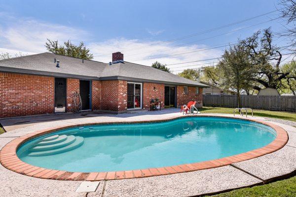 Listed and sold in 2019. Austin, TX 78723
 Comprehensive analysis provided to compare listing strategies.