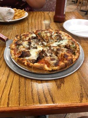 Steak pizza