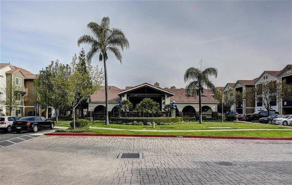 Sierra Oaks Apartments