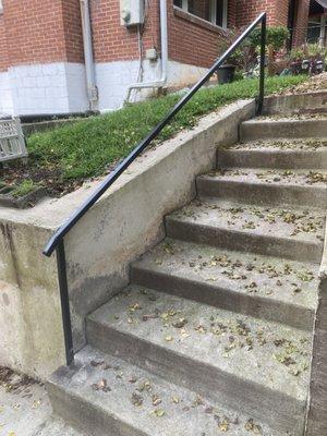 single handrail