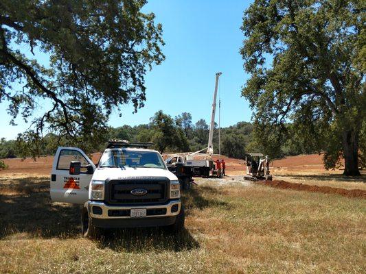 Installing pump with hoist