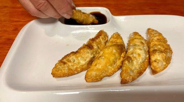 Deep fried dumplings (Yakimandeu)