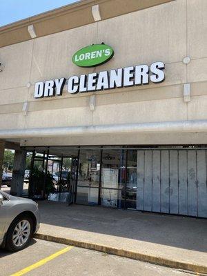 Loren's Dry Cleaners