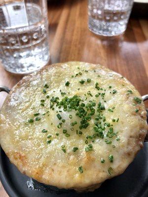 Pètit Onion Soup