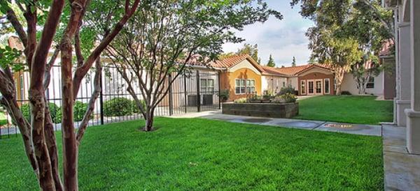 Brookdale Vacaville Courtyard