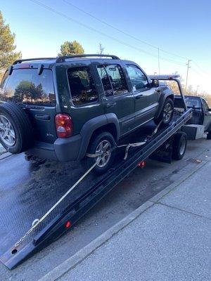 Tukwila towing and lockout service