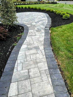 Paver stone walkway