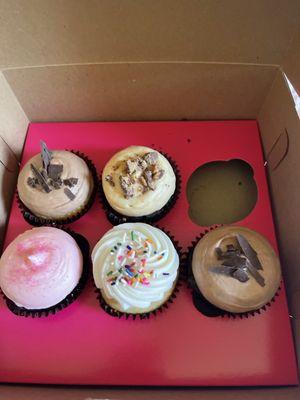 Box of 6 Cupcakes