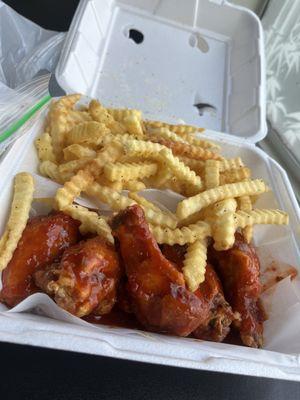 Sandy Hot Wings Cafe