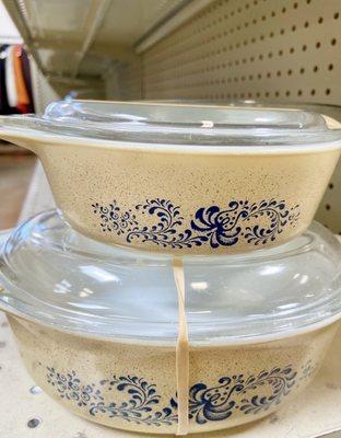 Vintage Pyrex. A bit pricey...