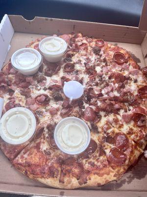 Grizzly Pizza with ranch on the side!