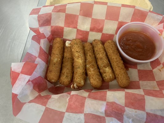 Mozzarella sticks