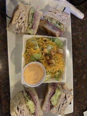 Club sandwich with salad