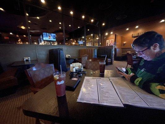 Glass separates smokers in the bar from the diner