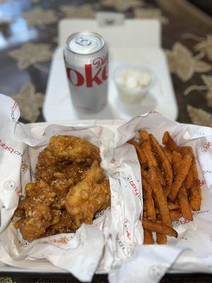 Lunch Special Boneless Combo (~$13) - Honey Garlic flavor & Sweet Potato Fries