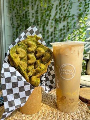 Mango milk tea & Matcha egg puffs