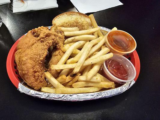 2 piece chicken w/fries