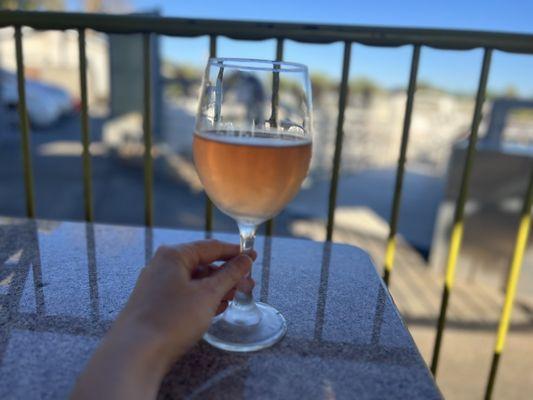 Giant glass of Rose