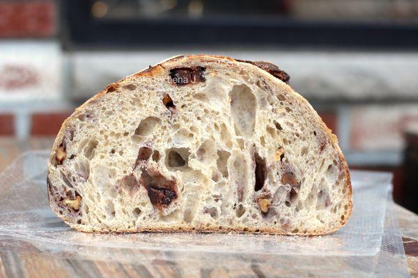 Fig-Walnut Sourdough Bread ($6.50 for half loaf) - good but I preferred the regular sourdough