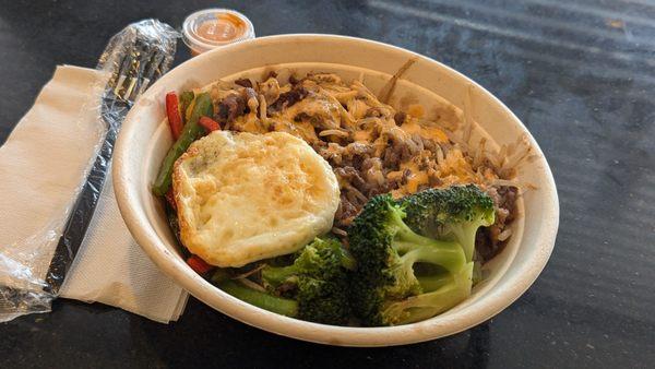 Cha - Bop: Beef Brisket, Bean Sprouts, Grilled broccoli, Rice, Peppers, and Egg over rice drizzled with spicy mayo