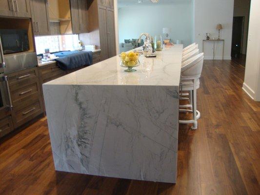 Bianco Superiore Quartzite