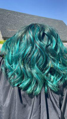 Aqua vivid Balayage