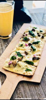 Mushroom flatbread ;P