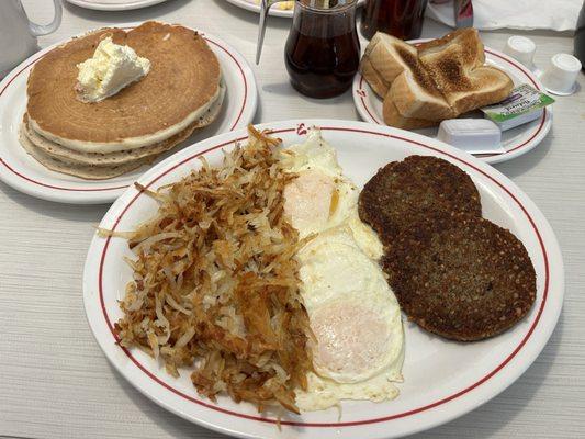 Big Boy's Big Breakfast with goetta!