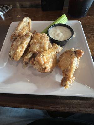 Garlic parm wings