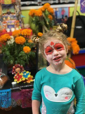 Dia de los Muertos! Learning about Day of the Dead.