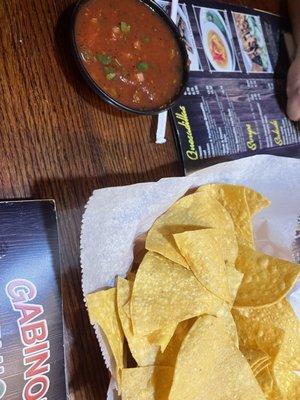 Chips & salsa