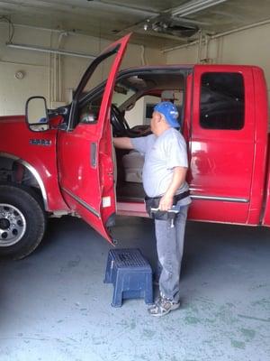 Mario in action. My truck was in the shop within one minute of arriving.