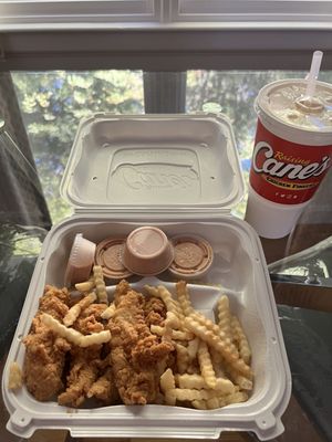 Raising Cane's Chicken Fingers