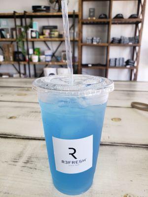 Blue Spirulina Lemonade