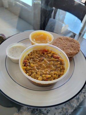 Lentil salad w/Pita