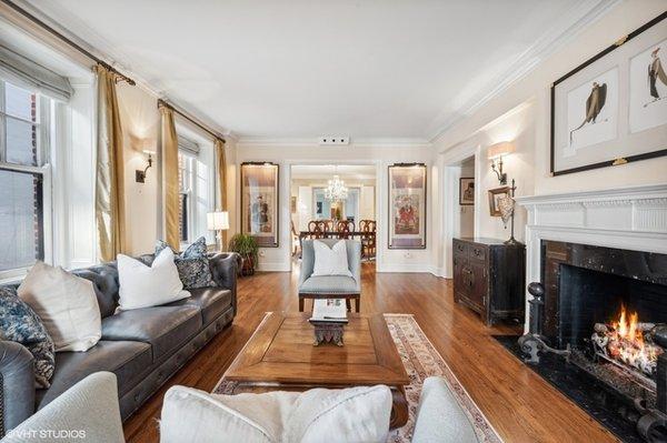 Check out this gorgeous listing! 237 E Delaware 7A, 3000 sqft in a boutique pre-war building steps from the lake and Michigan Ave