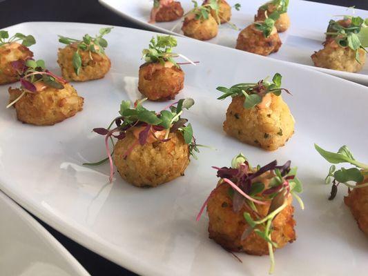 Passed Appetizer: Crisp Crab Cakes w/Cajun Remoulade Sauce Garnished w/Micro Greens